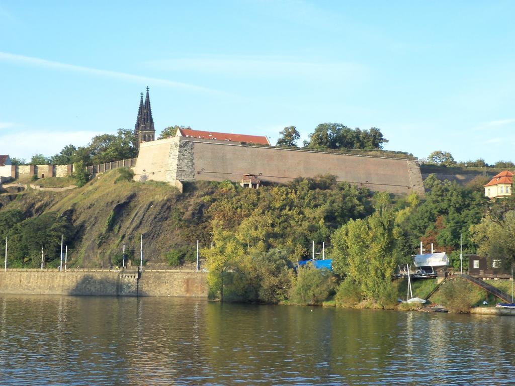 Villa Prubezna Prague Exterior photo